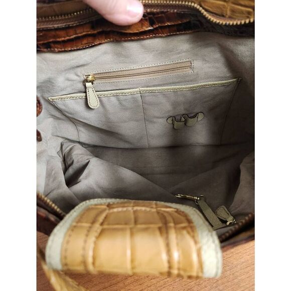 Brahmin (Jabou) Pecan Tricolor Collection shoulder bag. Excellent used condition - Picture 14 of 15